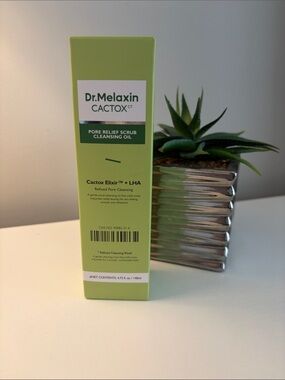 Dr. Melaxin Cactox CT Pore Relief Scrub Cleansing Oil new and unopened